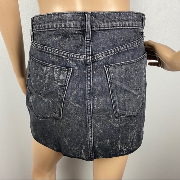 NEW HUDSON JEANS METALLIC DENIM SKIRT - Picture 6 of 6